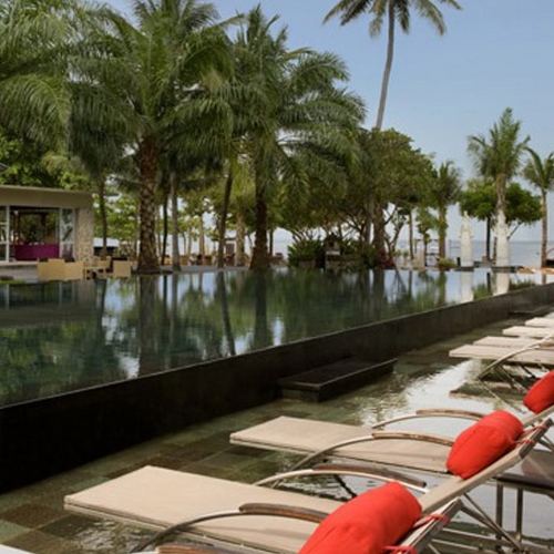 Segara Village Resort, zwembad