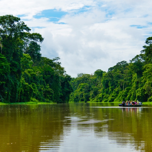 Bootje op Tortuguero National Park