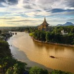 kuching sarawak river.jpg