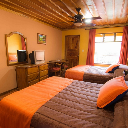 Hotel Cipreses