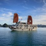 Jonk in Halong Bay