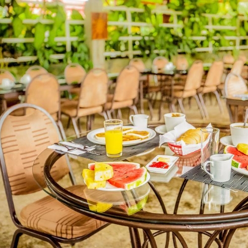 Arenal Country Inn, restaurant