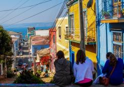 cl_al_valparaiso_kleurigestraat_210127171.jpg cl_al_valparaiso_kleurigestraat_210127171.jpg