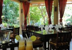 cr_ac_fallsre.jpg The Falls Resort