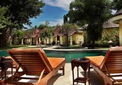 id_ac_rinjanizw.jpg Puri Rinjani Bungalow zwembad