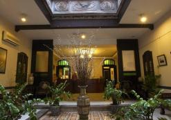 my_ac_purimelakalo.jpg Puri Melaka lobby