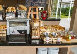 th_ac_ramadaphuketre.jpg Ramada Phuket