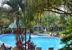cr_al_villasriomarzw1.jpg Villas Rio Mar, zwembad