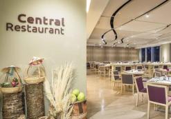 vn_ac_riverside_re.jpg Liberty Riverside restaurant