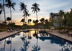 brits swimming pool.jpg Brits Resort swimming pool