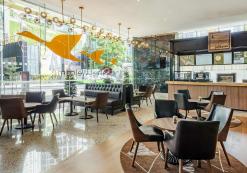 Ibis Hotel KLCC, Petite Paris Café