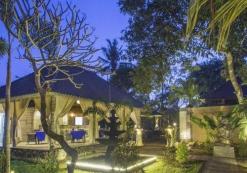 23707453.jpg The Palm Grove Villas zwembad