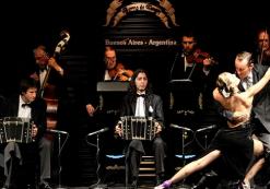 ar_al_buenosaires_laventana.jpg Buenos Aires, Tango