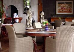 ID_AC_PuriMasRE restaurant Puri Mas