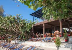 TH_AC_SAM_LaLuneRE restaurant La Lune Beach Resort