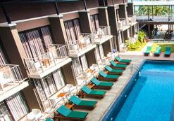 TH_AC_SAM_LaLuneZW zwembad La Lune Beach Resort