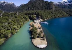 Andean Lakes Crossing Bariloche - Puerto Varas v.v. Andean Lakes Crossing Bariloche - Puerto Varas v.v.