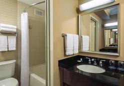 Badkamer Sheraton Sand Key Resort
