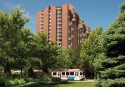 Little America Hotel, exterieur