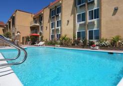 Best Western Plus South Bay, zwembad