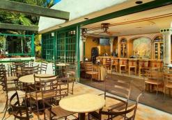 Bahia Resort San Diego, restaurant en bar