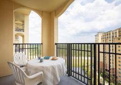balkon Lake Buena Vista Resort Village