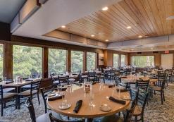 Restaurant Outrigger Beach Resort