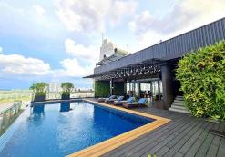 Kin Hotel Thi Sach, zwembad