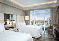 Studio 2 Queen beds Conrad Fort Lauderdale Beach