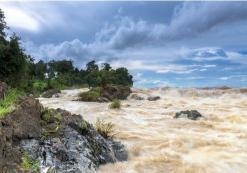 Sopheak Mitt waterval