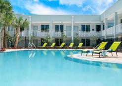 Zwembad Hilton Garden Inn Key West/The Keys Collection