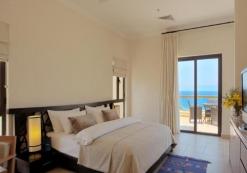 Grand Tala Bay Resort