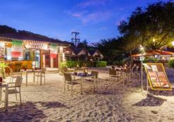 Phi Phi Natural Resort, beach bar