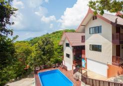Phi Phi Natural Resort, hilltop zwembad