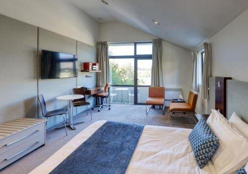 Garden Court Suites & Apartments, kamer