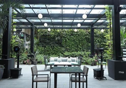 Holiday Inn Express Manila Newport World Resorts by IHG, terras