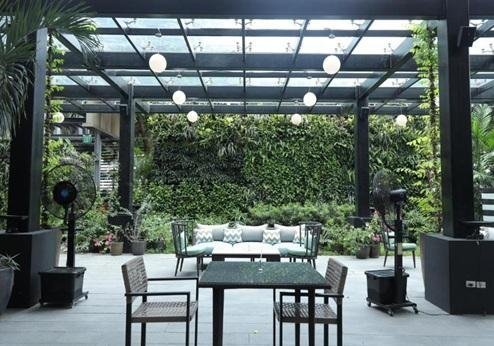 Holiday Inn Express Manila Newport World Resorts by IHG, terras