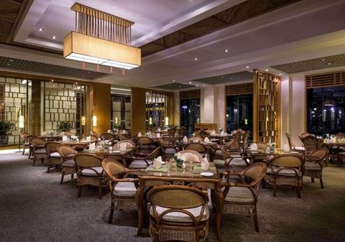 Pullman Hotel, restaurant