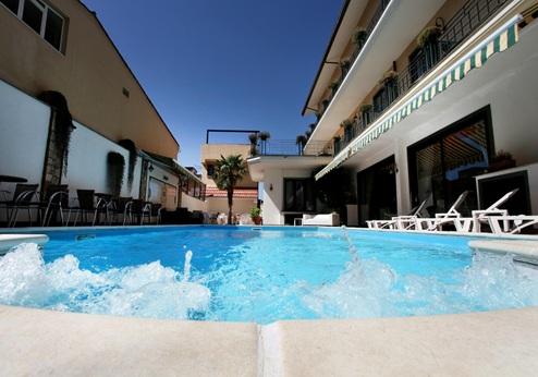 Hotel Belsito, zwembad