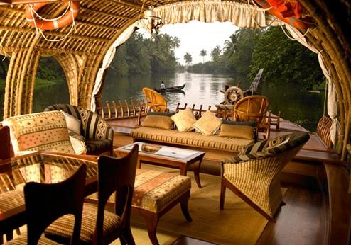 Allepy Houseboat, woonkamer