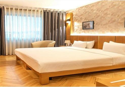 Tirana International Hotel, kamer