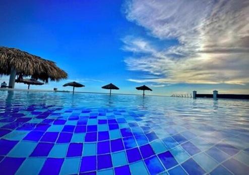 Hotel Tesoro Beach, zwembad