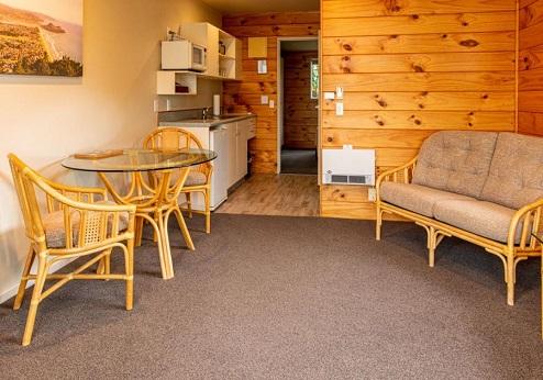 Pauanui Pines Motor Lodge, kamer