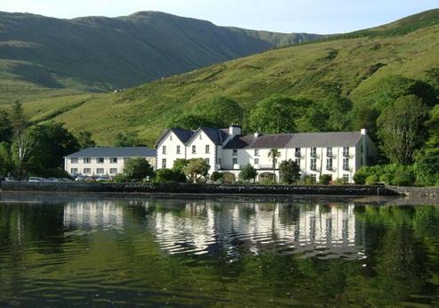 Leenane Hotel, exterieur