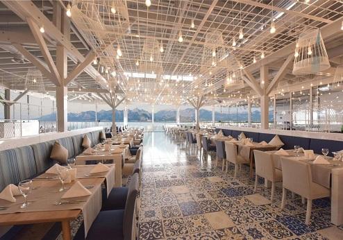 Ramada Plaza Antalya, restaurant