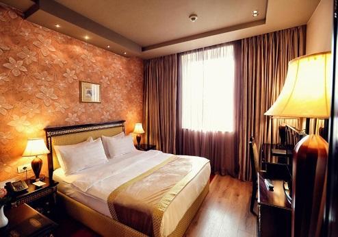 Grand Hotel Europa, kamer