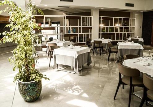 Hotel D'Aragona, restaurant