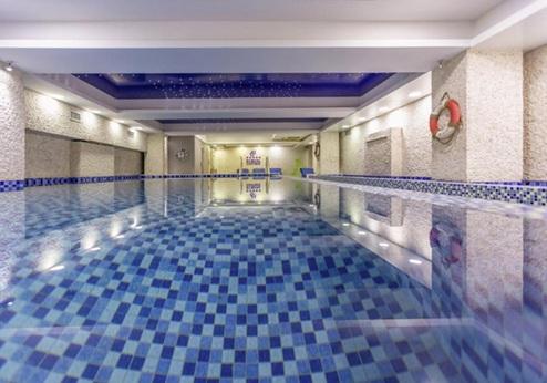 Grand Hotel Europa, zwembad