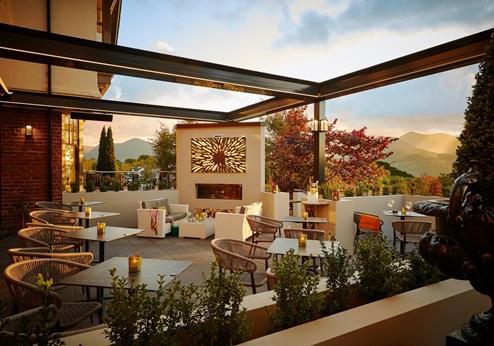 Randles Hotel, terras