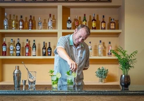 Iberostar Málaga Playa, bar